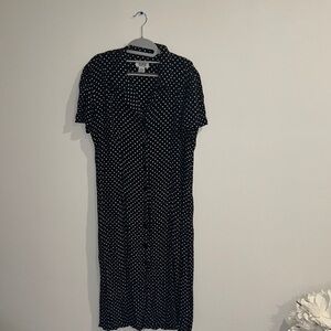 Sostanza Women Black and White Midi Dress 100%Rayon with Notched Collar Size L